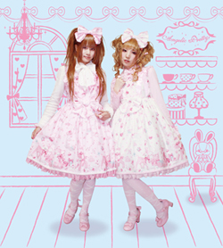 Angelic Pretty designers Maki and Asuka at PMX